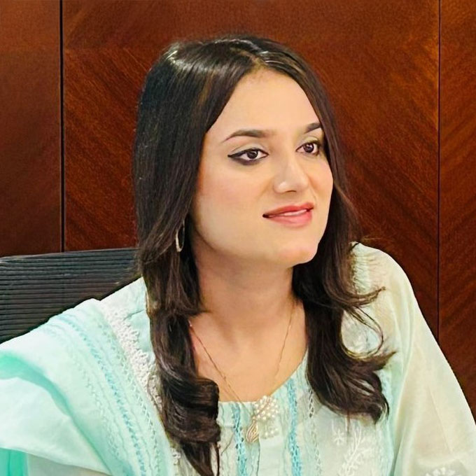 Mahnoor Ch