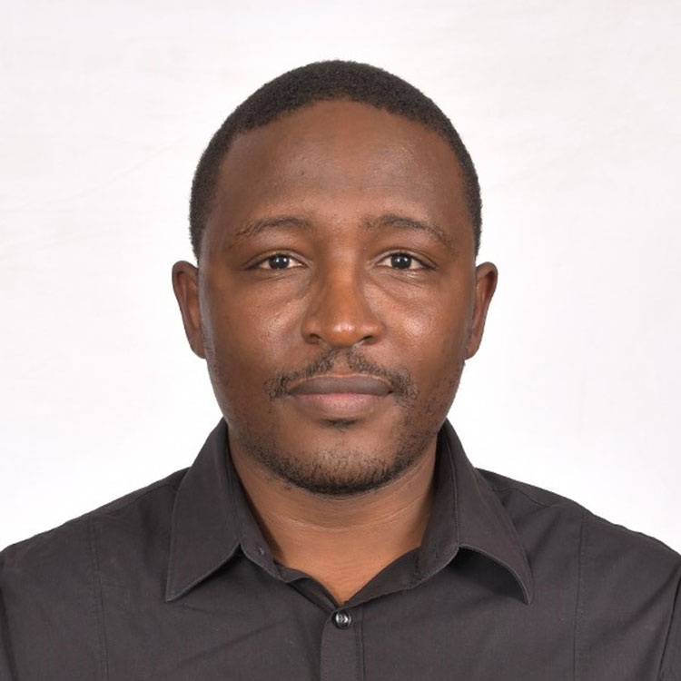 Cyrus Mugo